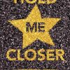 Hold me closer (E-bog)