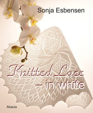 Knitted Lace - In White - Sonja Esbensen - Bog