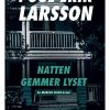 NATTEN GEMMER LYSET (E-bog)
