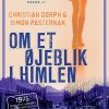 Om Et øjeblik I Himlen - Simon Pasternak - Bog