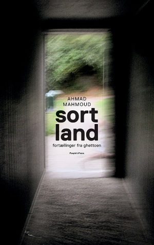 Sort Land - Ahmad Mahmoud - Bog